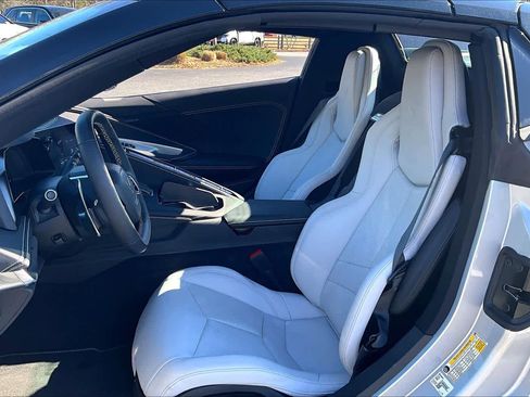 Used 2023 Chevrolet Corvette 1LT image 7