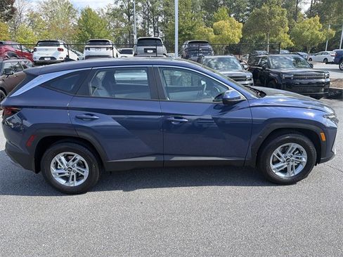 New 2026 Hyundai Tucson SE image 8