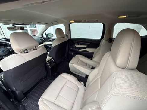 Used 2019 Subaru Ascent Premium w/ Popular Package #3 AWD/4WD image 39
