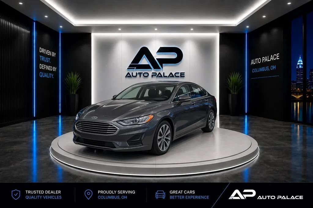 Used 2020 Ford Fusion SE AWD/4WD image 1