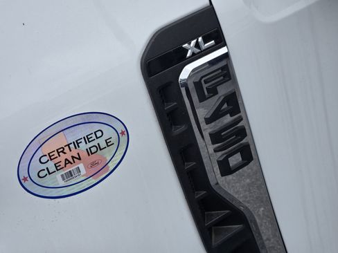 New 2024 Ford F450 XL w/ XL Chrome Package image 7