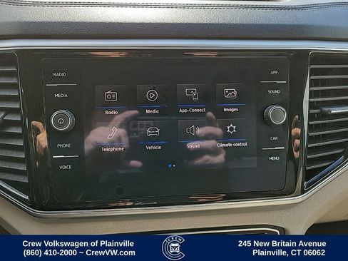 Used 2018 Volkswagen Atlas SEL AWD/4WD image 7