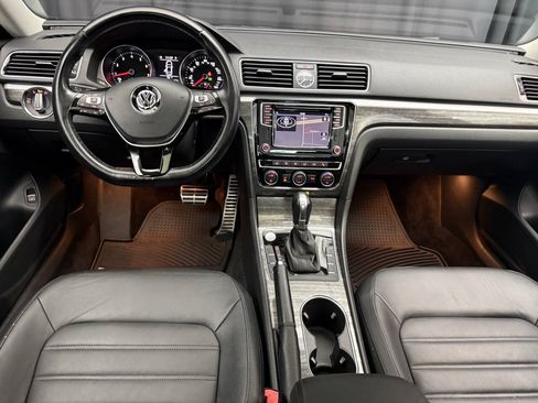 Used 2016 Volkswagen Passat 1.8T FWD image 14