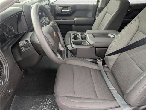 New 2026 Chevrolet Silverado 1500 Custom image 3