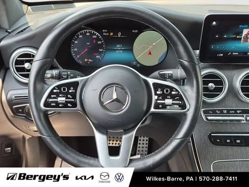 Used 2022 Mercedes-Benz GLC 300 4MATIC image 15