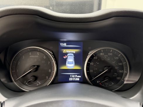 Used 2023 INFINITI Q50 Luxe w/ Cargo Package RWD image 19