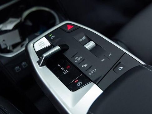 New 2026 BMW X1 xDrive28i w/ Technology Package image 21