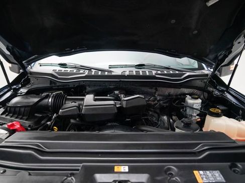 Used 2017 Ford F250 XLT w/ XLT Value Package AWD/4WD image 10