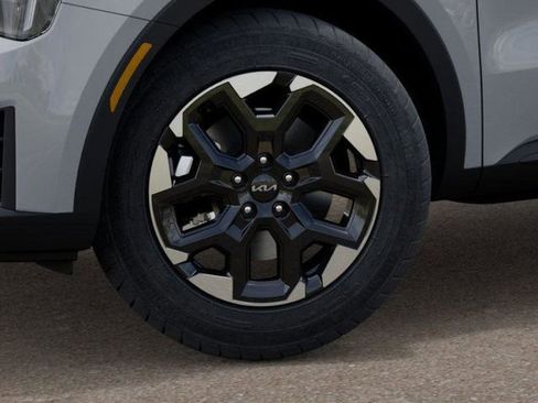 New 2026 Kia Sorento S image 10