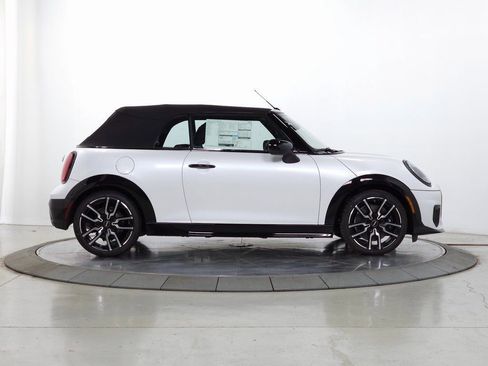 New 2026 MINI Cooper S image 8