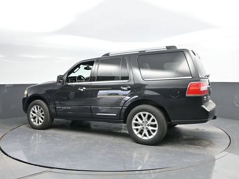 Used 2013 Lincoln Navigator 4WD w/ HD Trailer Tow Pkg image 8