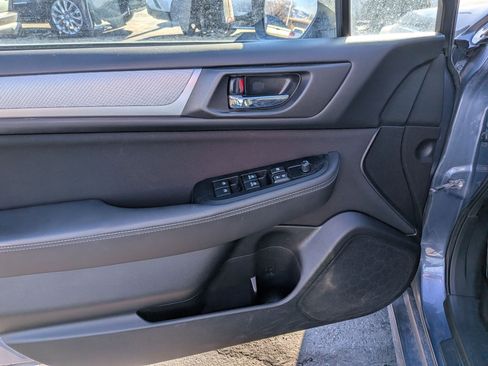 Used 2017 Subaru Legacy 2.5i Premium image 14