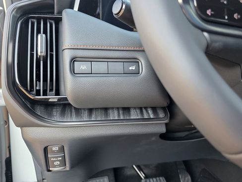 New 2025 Nissan Armada PRO-4X image 21