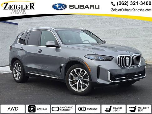 Used 2025 BMW X5 xDrive50e image 1