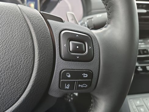 Used 2024 Lexus IS 300 IS 300 image 17