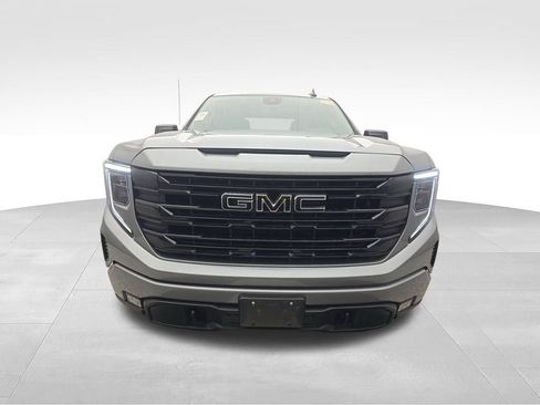 Certified 2024 GMC Sierra 1500 Elevation w/ LPO, Elevation Black Package AWD/4WD image 6