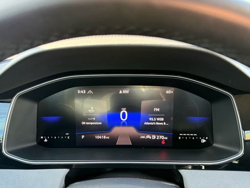 Used 2025 Volkswagen Jetta SE image 16