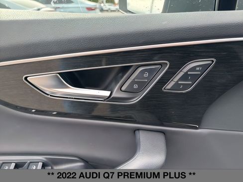 Used 2022 Audi Q7 Premium Plus w/ Premium Plus Package image 13