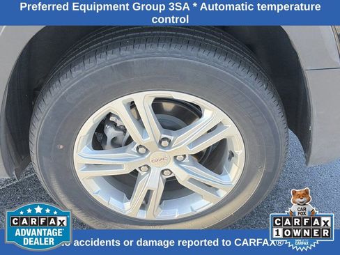 Used 2024 GMC Terrain SLE image 9