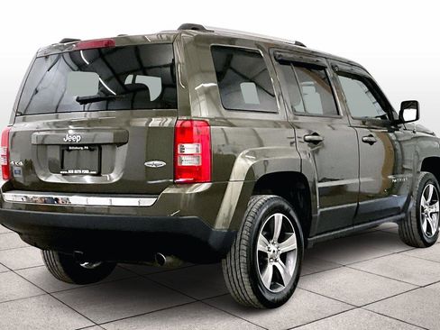 Used 2016 Jeep Patriot High Altitude image 12