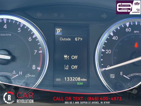 Used 2017 Toyota Highlander Limited w/ Protection Package #3 AWD/4WD image 25