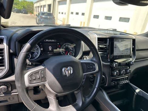 Used 2022 RAM 1500 Big Horn image 6