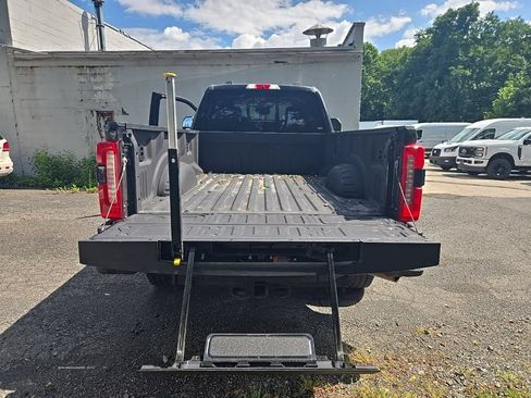 Used 2024 Ford F250 XL w/ STX Appearance Package AWD/4WD image 7