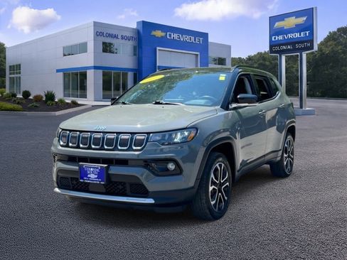 Used 2022 Jeep Compass Limited AWD/4WD image 1