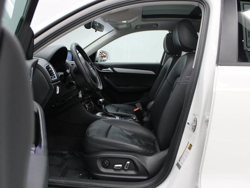 Used 2017 Audi Q3 2.0T Premium image 13