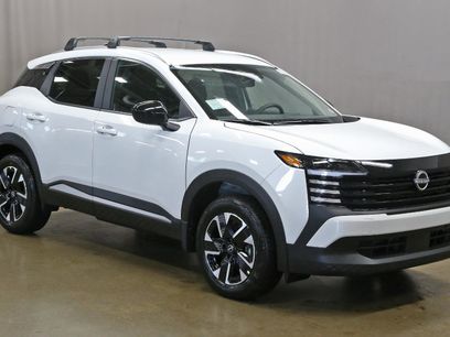 New 2026 Nissan Kicks SV w/ Cold Weather Package