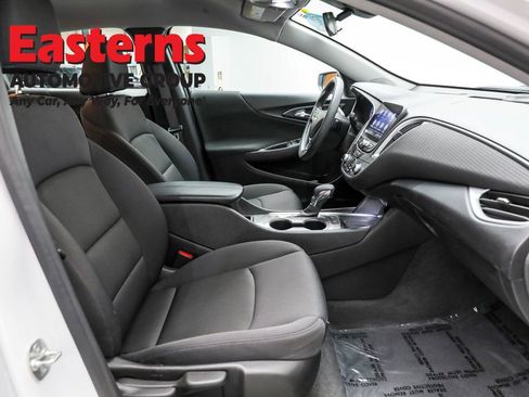 Used 2024 Chevrolet Malibu LT image 23