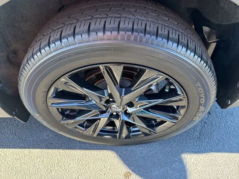 Certified 2023 MAZDA CX-5 Carbon Edition image 31