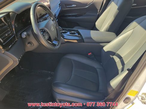 Certified 2023 Toyota Mirai XLE w/ Advanced Technology Package image 9