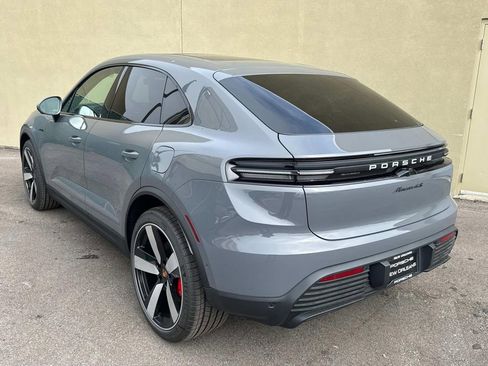 New 2025 Porsche Macan 4S Electric image 3