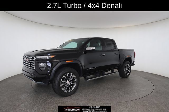 Used 2025 GMC Canyon Denali AWD/4WD image 3