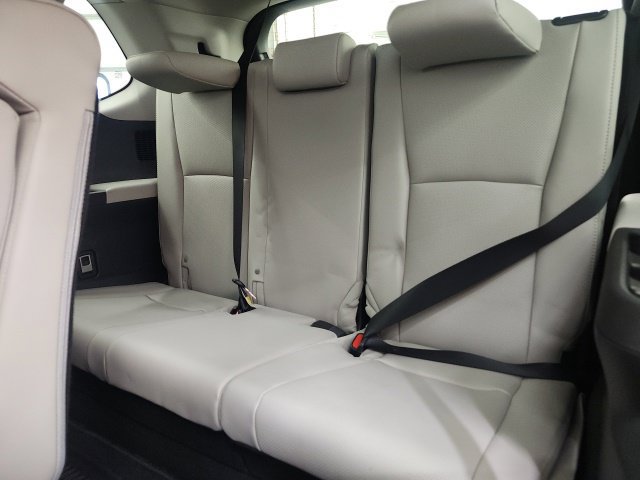 Used 2025 Toyota Grand Highlander FWD image 10