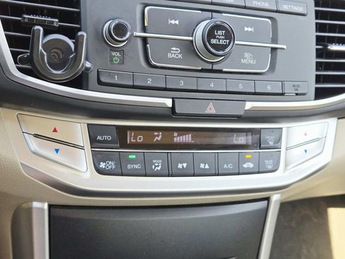 Used 2014 Honda Accord LX image 18