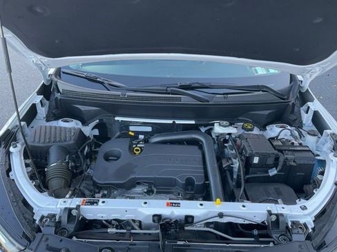 Certified 2024 Chevrolet Equinox LT w/ LPO, Floor Liner Package image 17