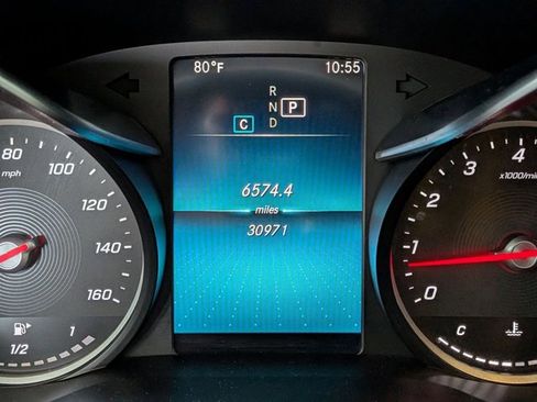 Certified 2020 Mercedes-Benz GLC 300 4MATIC image 11