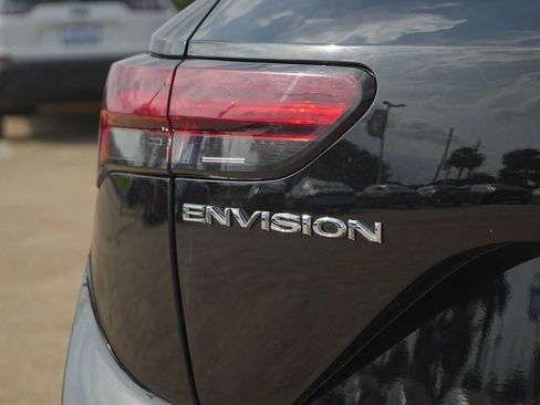 Used 2022 Buick Envision Essence w/ Safety Package FWD image 8