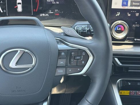 Used 2026 Lexus TX 350 AWD w/ Technology Package image 10