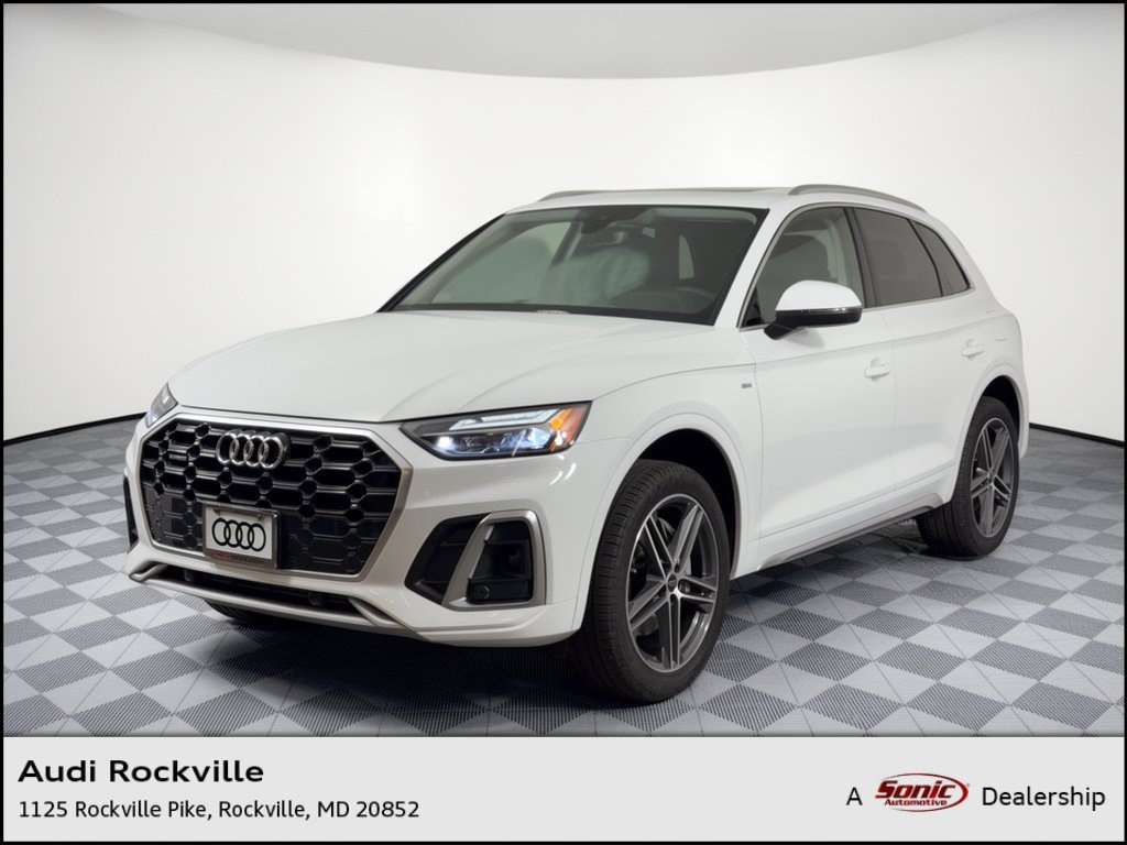 Used 2025 Audi Q5 e Premium AWD/4WD image 1