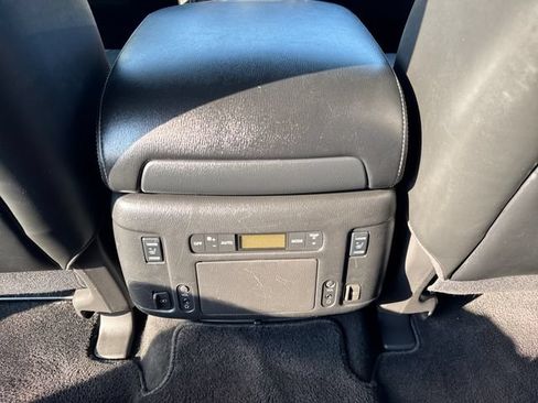 Used 2020 Nissan Armada Platinum w/ Captain's Chairs Package AWD/4WD image 26