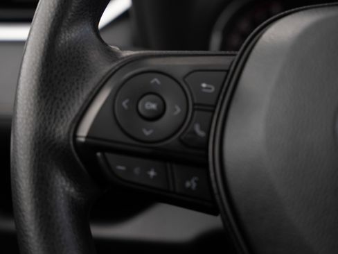 Used 2024 Toyota RAV4 LE image 32