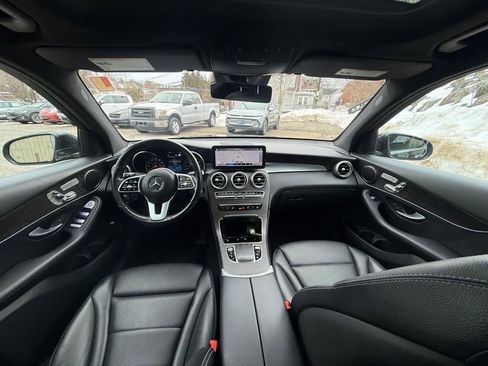 Used 2022 Mercedes-Benz GLC 300 4MATIC image 21