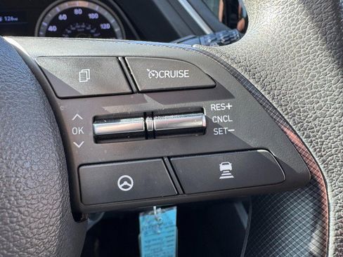 Used 2021 Hyundai Sonata SE w/ Cargo Package image 17