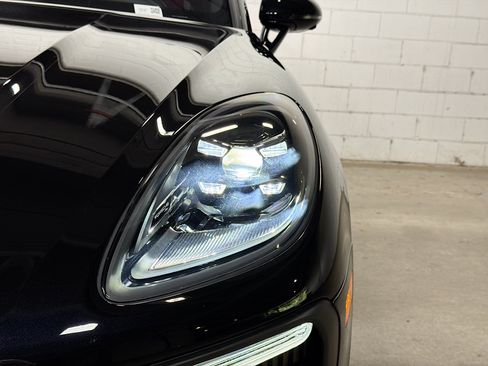 Certified 2026 Porsche Macan S AWD/4WD image 10