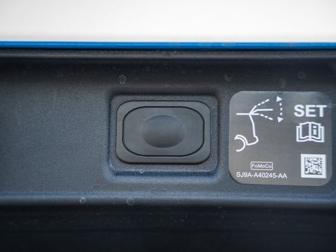 New 2025 Ford Mustang Mach-E Premium image 11