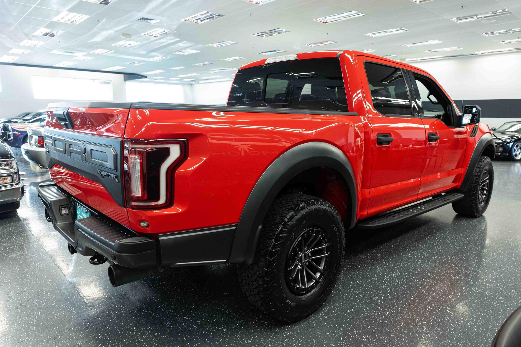 Used 2019 Ford F150 Raptor w/ Equipment Group 801A Mid AWD/4WD image 5