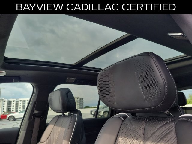 Certified 2026 Cadillac Vistiq Platinum w/ LPO, Floor Liner Package AWD/4WD image 25